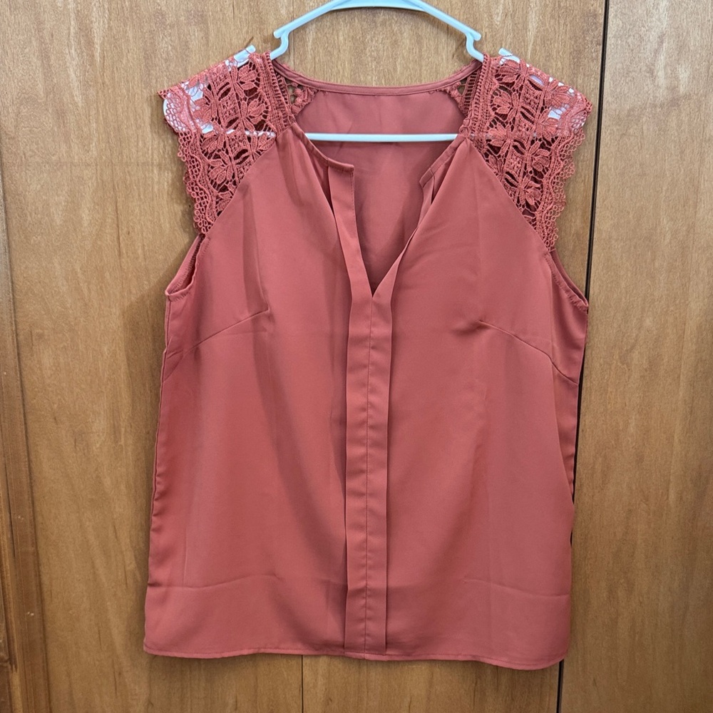 SHEIN Rust Sleeveless Blouse with Lace Shoulders